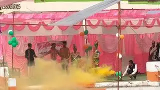 मन के जीते जीत है मन के हारे हार, कोटरा स्कूल में स्टेज पर छोटे बच्चों द्वारा नाटक