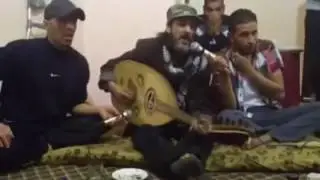 عشاق العود  الفنان / عوض اليمني ....ملا كاينه