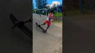 Crian&ccedil;a aprende sim andar se skate! #skate inspira&ccedil;&atilde;o @rayssalealSK8