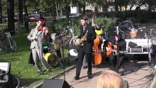 SHOOBEDOOBE JAZZ BAND - Live at 