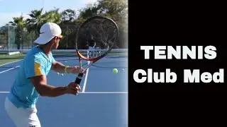 Enseigner le tennis au Club Med