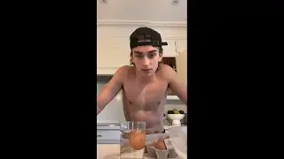 20221017 Johnny Orlando Instagram Live