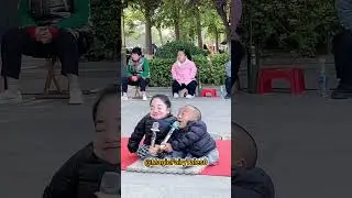 Dwarf Couple Singing On Public Roads#shortsvideo#shorts#shortsviral
