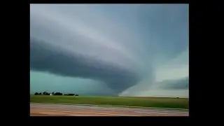 Wichita Falls structure show/nocturnal Sulphur, OK Tornado damage/storm chase video 4/27/2024