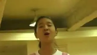 (Pre-debut) SNSD Yuri singing - wearing braces