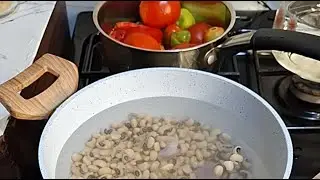 Live Cooking Rice & Beans, Steam Cabbage, With Flavorful Fish Stew. Join Me Let's Cook and Vibe.