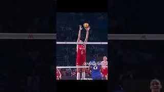 Last one is crazy 🤯 | K&uuml;bra Akman filenin &uuml;st&uuml;ne duvar &ouml;r&uuml;yor 😤 #volleyball #fileninsultanları #fyp
