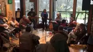 Bluegrass circle