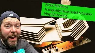 Arctic Monkeys - Tranquility Base Hotel and Casino - Silver Vinyl Unboxing