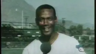 Ernie Banks Sings the Chicago Cubs Fight Song 1970