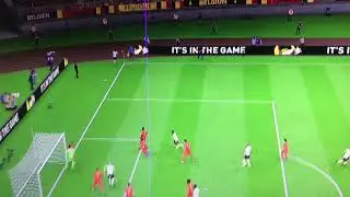 Туториал как забить гол с углового в FIFA20 на PS4 |David Alaba|