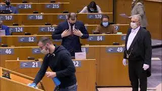 Virginijus Sinkevičius promotes sustainable fish consumption and International Coral Reef Initiative