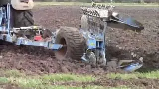 Fendt 936 & Lemken ploughing.2014.wvm
