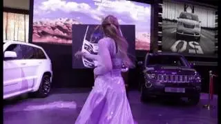 Marta Tish  Dancing Painter Show  Moscow International Automobile Salon 2014