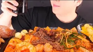 “Spicy Tteokbokki Mukbang 🌶️🔥 Fried Chicken, Corn Dog & Shrimp | ASMR Eating Sounds”
