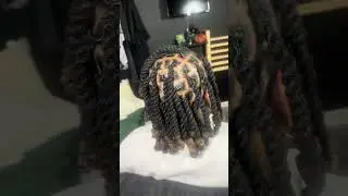 Loc Bob😍✨ #locs #hairstylist #wicks #batonrouge #viralvideo #shorts #luxuryhairhaven