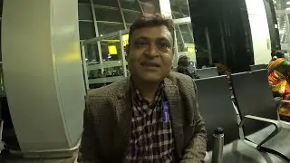 Is price of water very high in airport #trending #shorts #funny #funnyvideo #funnyshorts