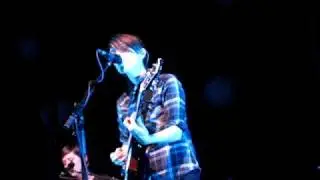 11/12 Tegan & Sara - Sara Gives Tegan A Spanking + Relief Next To Me (New Version) @ #1 Terminal 5, New York 10/05/08