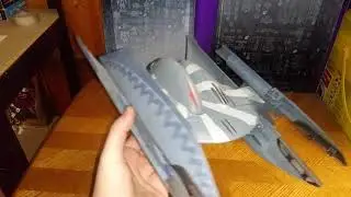EDDIE HILL REVIEWS: STAR WARS-THE CLONE WARS-HYENA BOMBER-FROM THE SEPARATIST ARMY   3/16/21