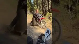 Deer hunting on a dirtbike is insane, but I&rsquo;m here for it😂😂😂