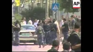 Hamas forces looking for Fatah supporters, arresting, beating people