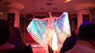 Sultanas' dinner and 1001 nights show, belly dance