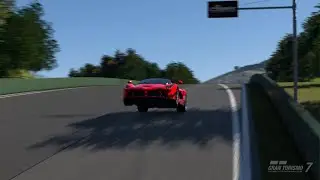 Ferrari LaFerrari 2013 @ Autodrome Lago Maggiore - Gran Turismo 7 Gameplay (HD)