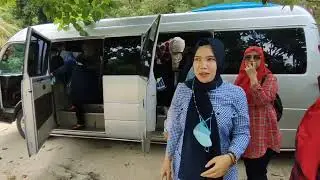 Trip CITY TOUR jogjakarta ELF LONG Angkut Ibu Ibu dari Bandung eh langsung Mantai