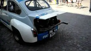 alter Fiat 600 Abarth beim Veteran Car Meeting in Bozen 2011