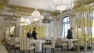 Got 1,000 euros? You can afford one night in this Paris hotel - economy