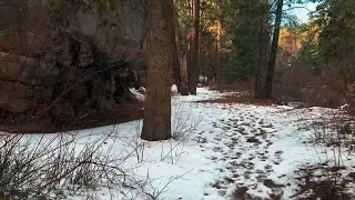 (HD) WINTER SNOW HIKING HIGHLIGHTS - Prime Real Estate in Prehistoric Times @ Whychus Creek!