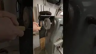 Sharp matters. Hone it, hit the felt wheel&mdash;ready to carve. Liljashandicraft.com