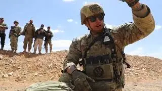 US soldiers practice squad-level movement tactics with Free Syrian Army - documentary
