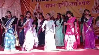 Rajganpur women's college students log ka Remix dance 