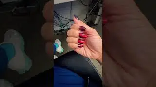 10 minute Christmas mani with Olive and June press ons in &ldquo;Velvet&rdquo;.