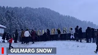 Gulmarg: Tourists Enjoy Skiing and Winter Scenery in Gulmarg Amid Light Snowfall