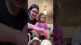 We made cocoa bombs #cocoabombs#hotcocoa