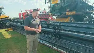 CLAAS LEXION 740TT Combine - Ziegler Ag Equipment