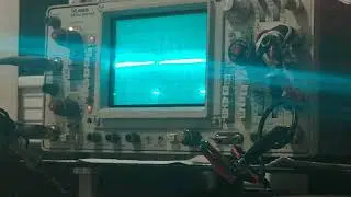 12 Bit Binary Ripple Counter from two 555 timers and a CD4040