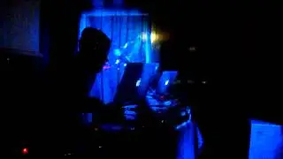 @DJ_TRUSTORY RUNNING @CRISTOLMUSIC 