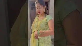 ruchi Singh hot sexy navel