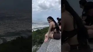 Karely Ruiz entrenando para su pelea de box en el cerro&hellip; #karelyruiz
