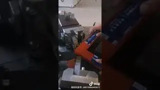 JMD Window machine: Workers is processing aluminum windows using JMD 150 Corner crimping machine