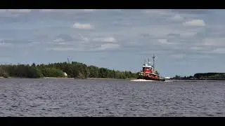 Tugboat John R Asher in Superior Bay
