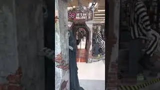 Spirit Store Halloween