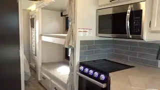 2023 Entegra Vision 29F