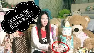 Buka kado versi CEPAT ala Via Vallen