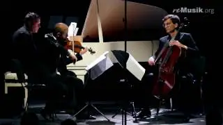 Stefan Keller :: Schaukel