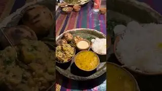 Banaras Viral Street Food Ka Famous & Authentic Baati Chokha 😍 #ytshorts #streetfood
