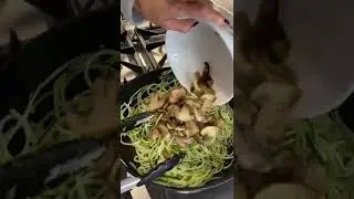 BBlog: Bethenny's Zucchini Noodles with Mushroom Recipe